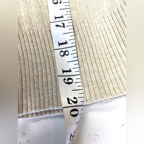 4/$20✨ CROFT & BARROW Cardigan/cover up top !! - Picture 8 of 11